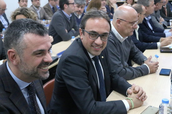 Former Catalan Business minister, Santi Vila, and Territory minister, Josep Rull, in a PDeCAT meeting on Monday (by Bernat Vilaró)